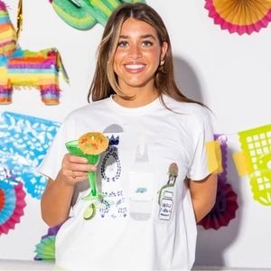 QUEEN OF SPARKLES Tequila tee